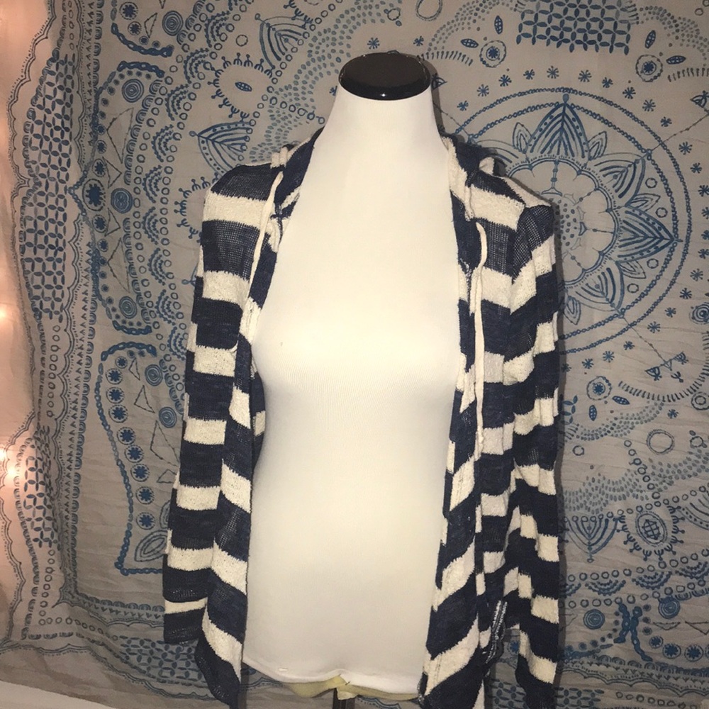 Super cute cardigan